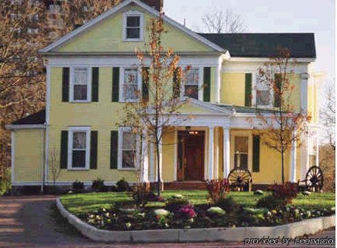سينسيناتي Six Acres Bed And Breakfast المظهر الخارجي الصورة